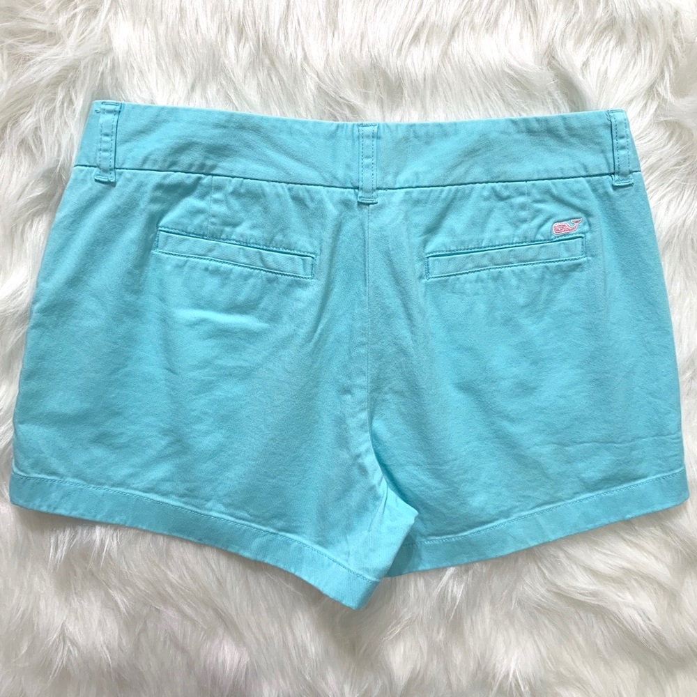 SOLD-Vineyard Vines Dayboat Shorts - Picture 2 of 6